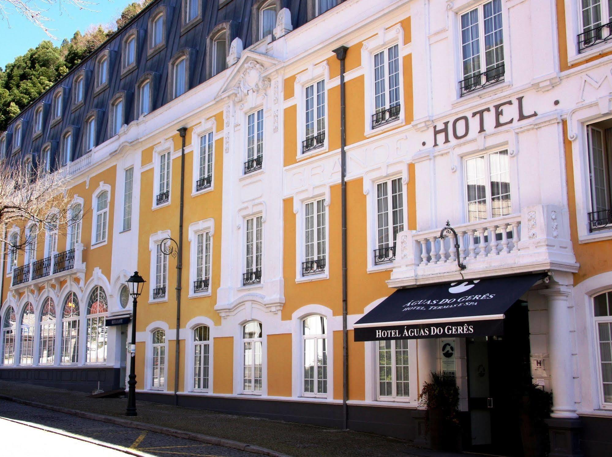 Hotel Apartamentos Geres Ribeiro Exteriör bild